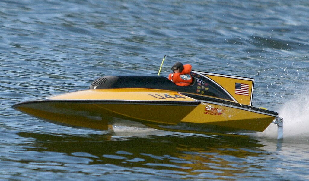 gas rc boat kits